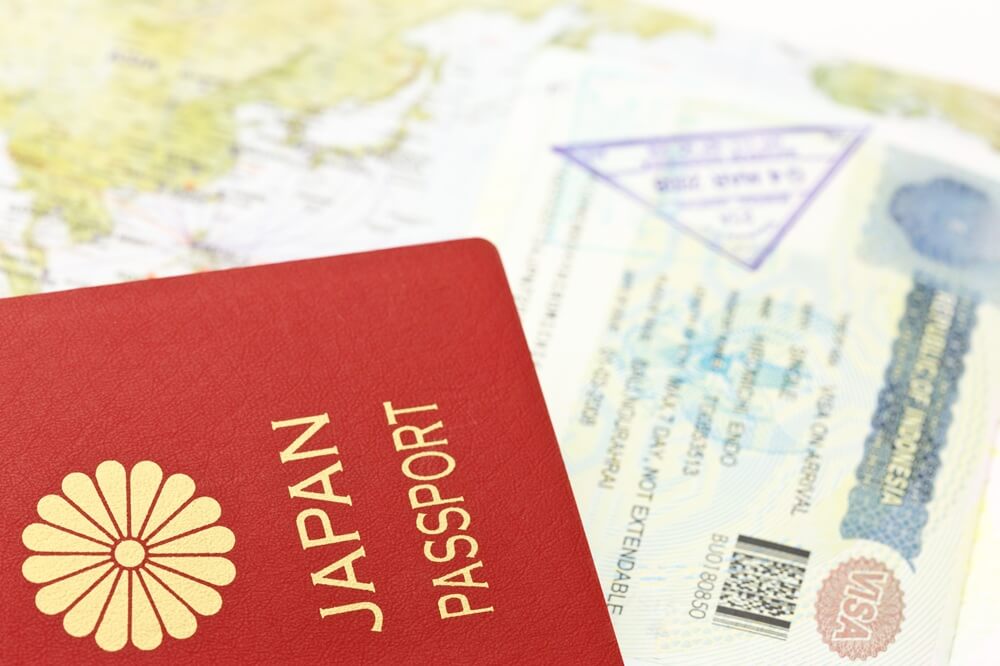 企業が押さえるべきビザ更新の基本知識