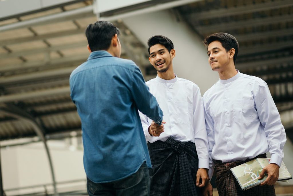 ミャンマー人の性格と特徴を解説！文化や日本人との違いも紹介